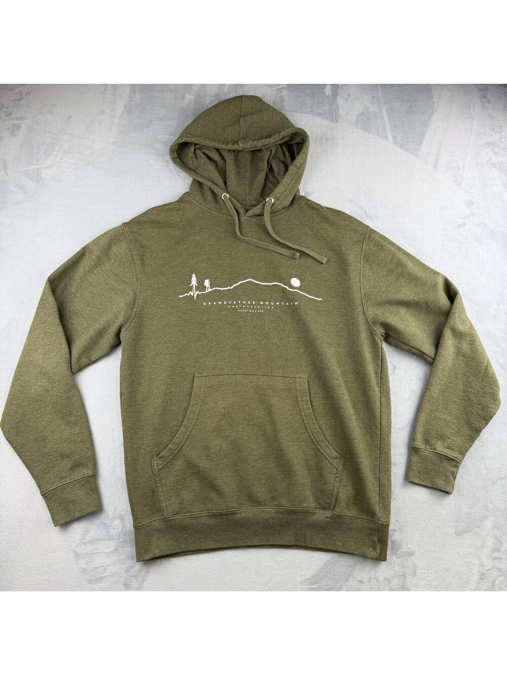 Grandfather Mountain NC North Carolina Hoodie Men’s M Olive Green Hiking Sweater